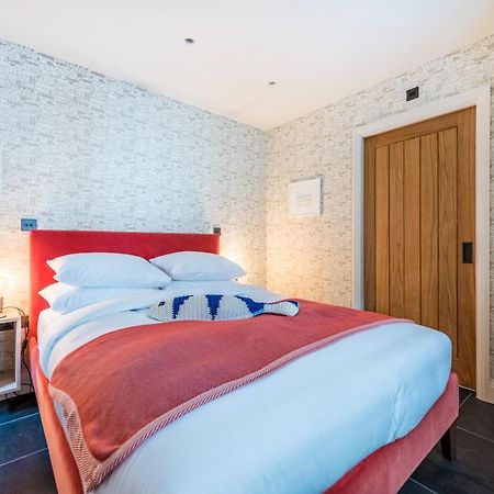 Wella 5 Star Gold Award Luxury Cottage Сент-Айвс Экстерьер фото